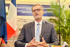 L'ambassadeur de France au Vietnam, Olivier Brochet. Photo: VNA