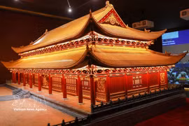 À Hanoï, une exposition dévoile les secrets du palais Kinh Thiên 