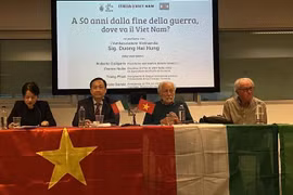 L’ambassadeur du Vietnam en Italie, Duong Hai Hung, lors d’un séminaire à Mestre. Photo: VNA