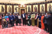 La vice-présidente de l'Assemblée nationale Nguyen Thi Thanh et la délégation parlementaire vietnamienne visitent le siège du Sénat belge (17 septembre 2025). Photo : VNA