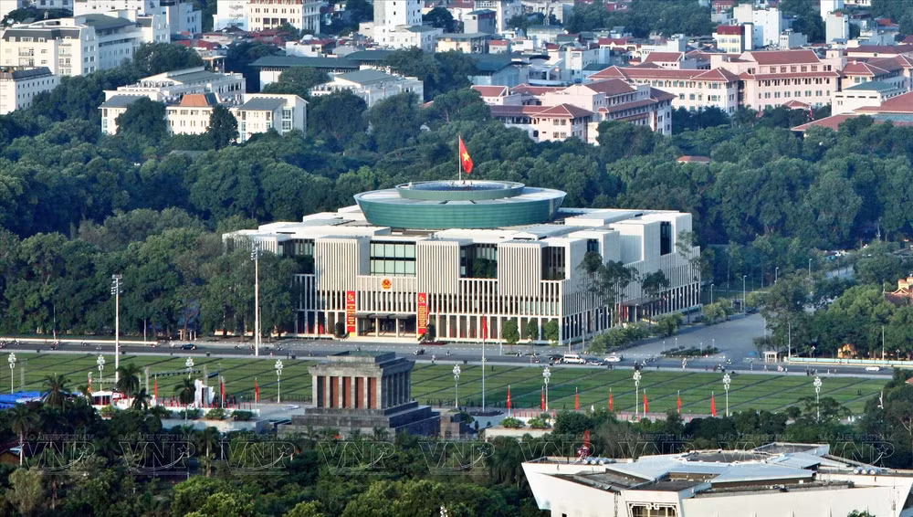 vue-aerienne-de-la-place-ba-dinh.jpg