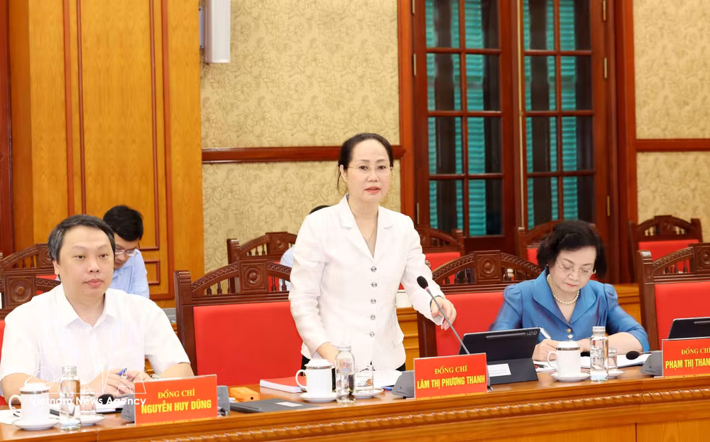 vnanet-lam-thi-phuong-thanh.jpg