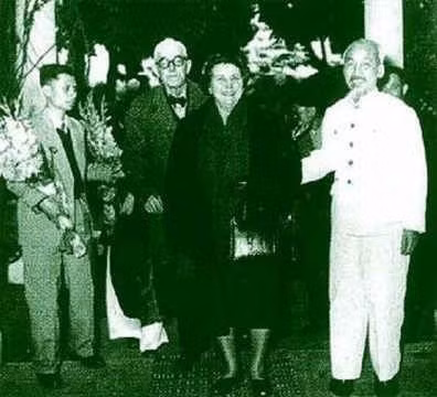 ho-chi-minh-famille-de-lavocat-loseby.jpg