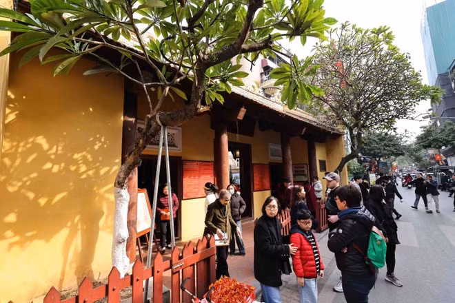 temple-bach-ma-2.jpg