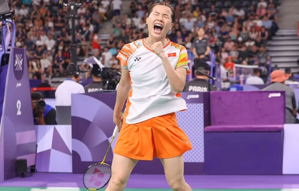 nguyen-thuy-linh.jpg