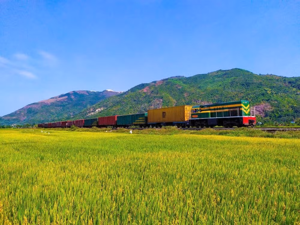 train-multimodal-vietnamplus.jpg