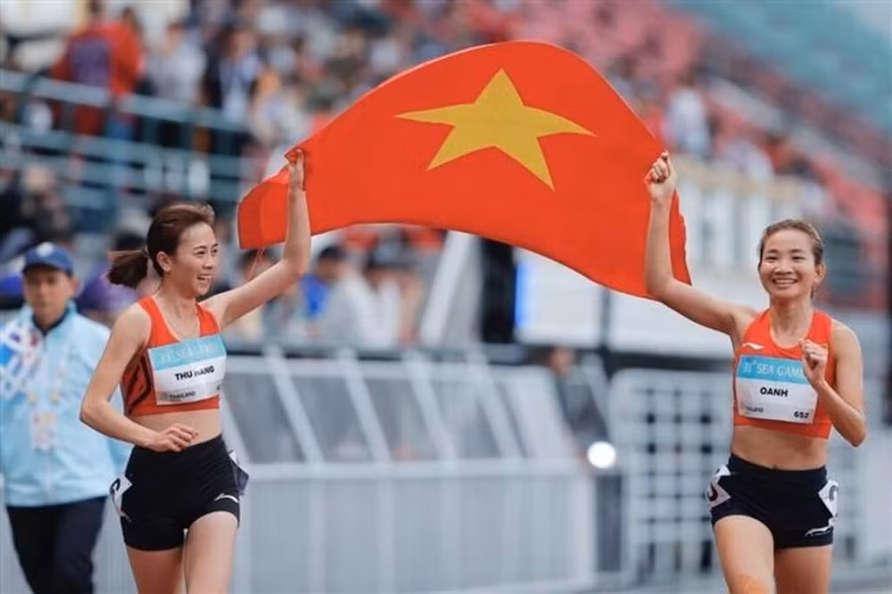 nguyen-thi-oanh-droite.jpg