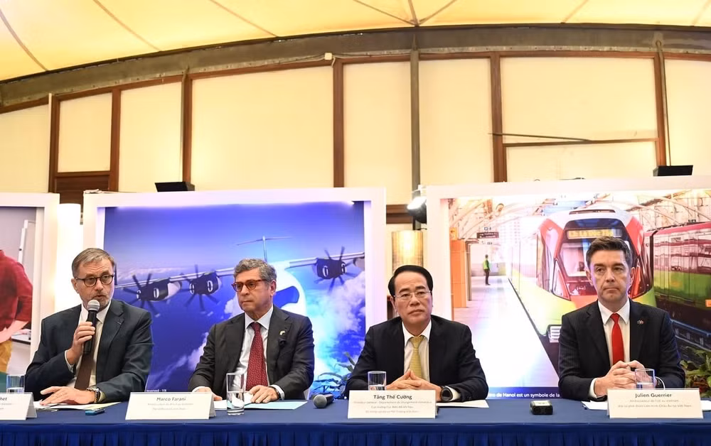 conference-de-presse-nongnghiepmoitruongvn.jpg