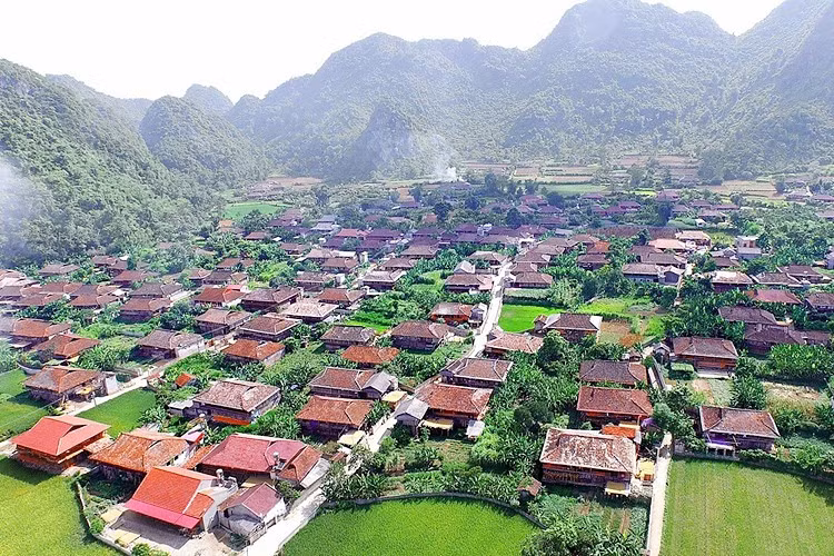 village-quynh-son.jpg