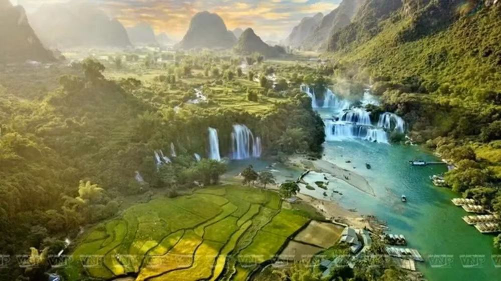 cascade-de-ban-gioc.jpg