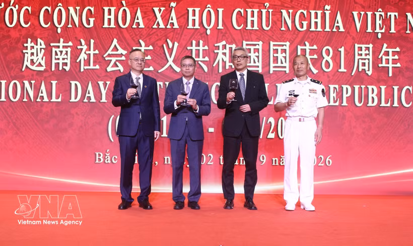 Les délégués à la cérémonie de célébration de la 81e Fête nationale du Vietnam en Chine. Photo: VNA