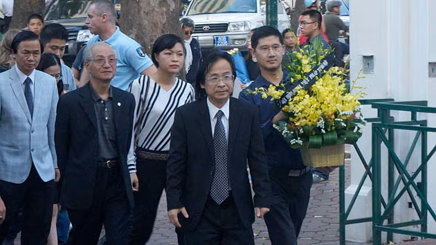 La Commémoration a vu la participation non seulement des vieux Vietnamiens…