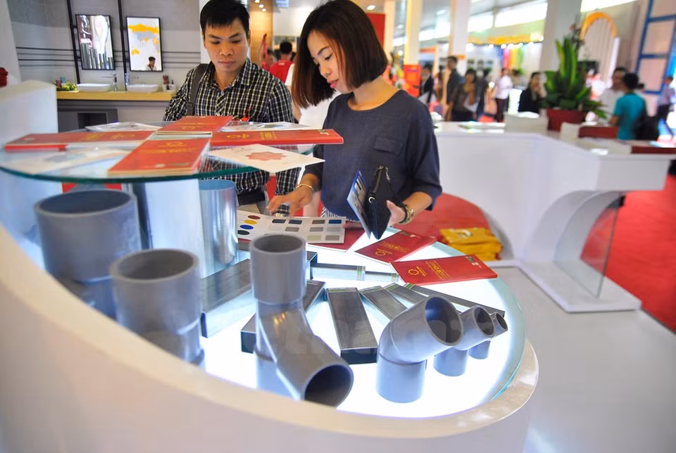 Le 2e salon international de l'immobilier s'est ouvert le 11 novembre au Centre des foires-expos de Giang Vo à Hanoi.