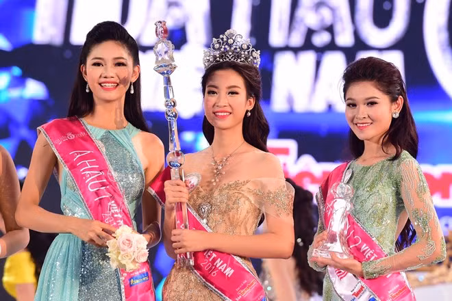 La Miss Vietnam 2016 et ses deux dauphines. Photo courtoisie du Comité d'organisation de Miss Vietnam 2016