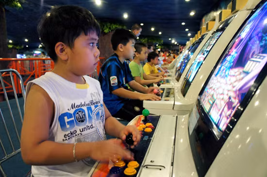 …ainsi que de nombreux jeux vidéo d'arcade pour les enfants.