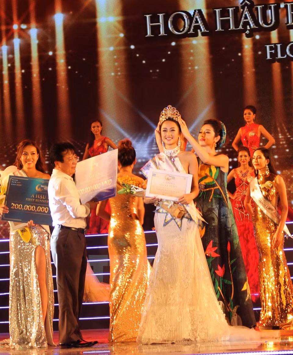  Tran Thi Thu Ngan a été élue Miss monde de l’identité vietnamienne 2016. Photo: VNA