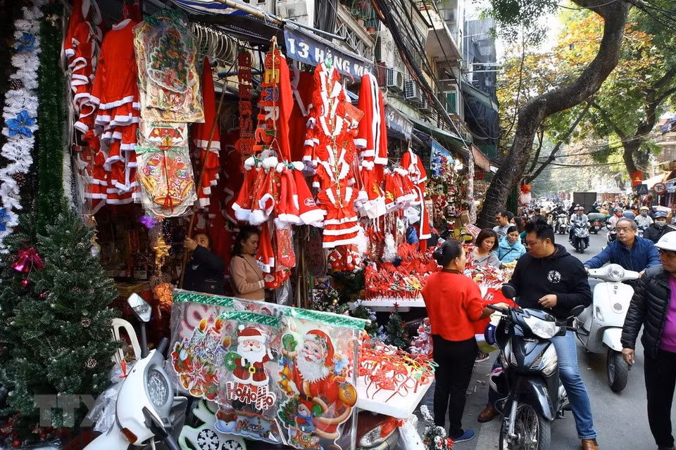 Les tenues du Père Noël sont très prisées.