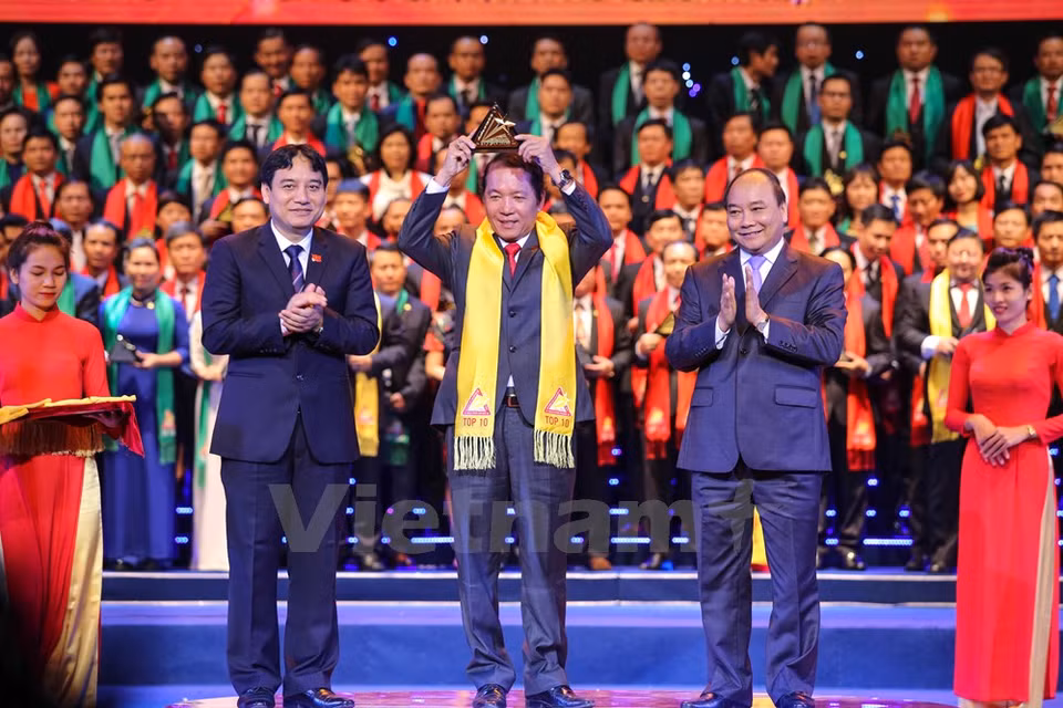 Le groupe Hoa Sen (Lotus) figure parmi les dix meilleures entreprises. 