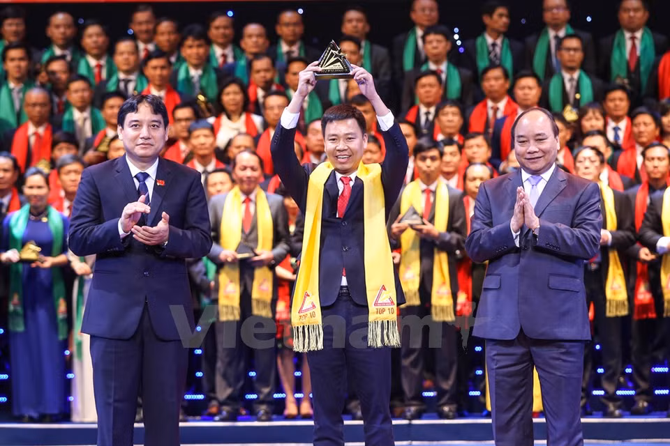La société par actions Son Ha a également été élue dans le Top 10. 