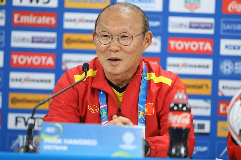 Selon des professionnels, le Vietnam rencontrera des difficultés. Le pays d’Asie du Sud-Est est 100e au classement FIFA alors que l’Iran occupe le 29e rang mondial et l’Irak, le 88e. 