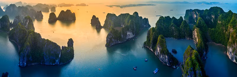 La Baie d'Ha Long.