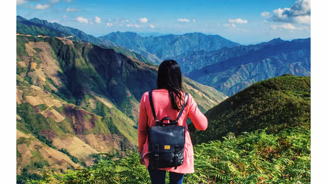 Relevant de la réserve naturelle de Tà Xua de la province de Son La, le village de Làng Sang est une terre très belle associant montagnes montagneuses etforêts sauvages.