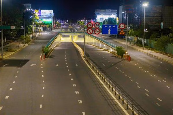 Le tunnel Điên Biên Phu - Nguyên Tri Phuong - Lê Dô. Photo : VNA 