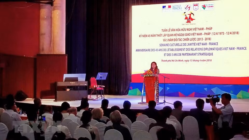 Cet événement est organisé par l’Union des organisations d’amitié, l’Association d’amitié Vietnam - France de Ho Chi Minh-Ville, en collaboration avec le consulat général de France et la Maison municipal de la culture des jeunes.