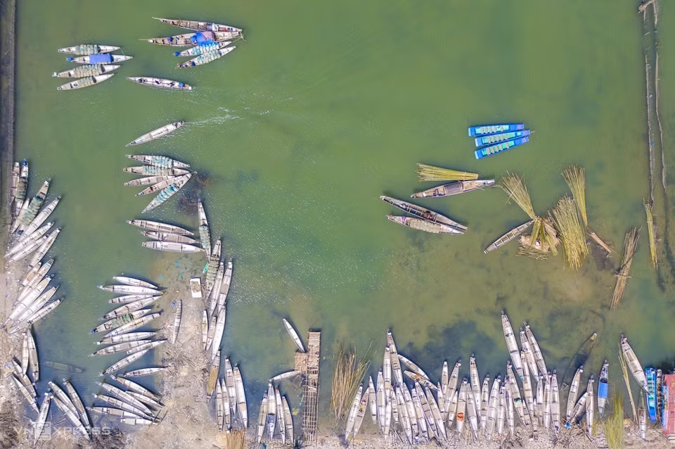 Le quai de pêche à la lagune de Chuon est pittoresque vu d'en haut.Photo: VNA