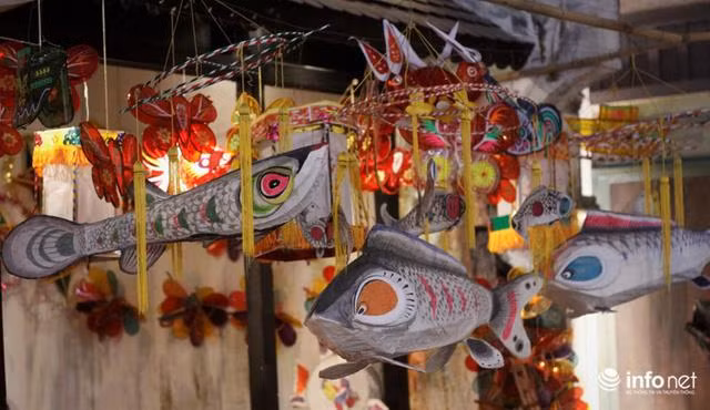 Des dèn keo quân (lanterne à ombres mouvantes), des lumières de lapin…. Photo: http://fr.dangcongsan.vn 
