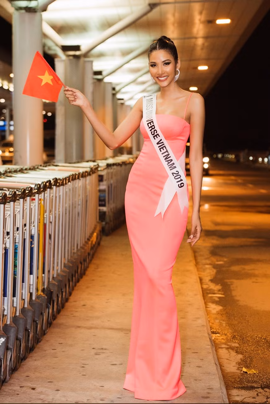 Née en 1992 dans la province centrale de Thanh Hoa, Hoang Thuy a remporté le premier prix de la finale du programme télévisé Vietnam's Next Top Model 2011. Photo: VietnamPlus 