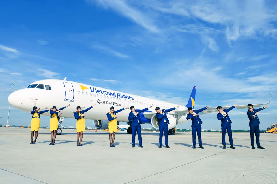 À cette occasion, la compagnie aérienne a également annoncé son symbole IATA (code international représentatif des compagnies aériennes vietnamiennes dans les aéroports) comme VU. Photo: Vietravel Airlines