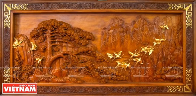 Une xylographie inspirée de la nature. Photo: Nguyên Luân