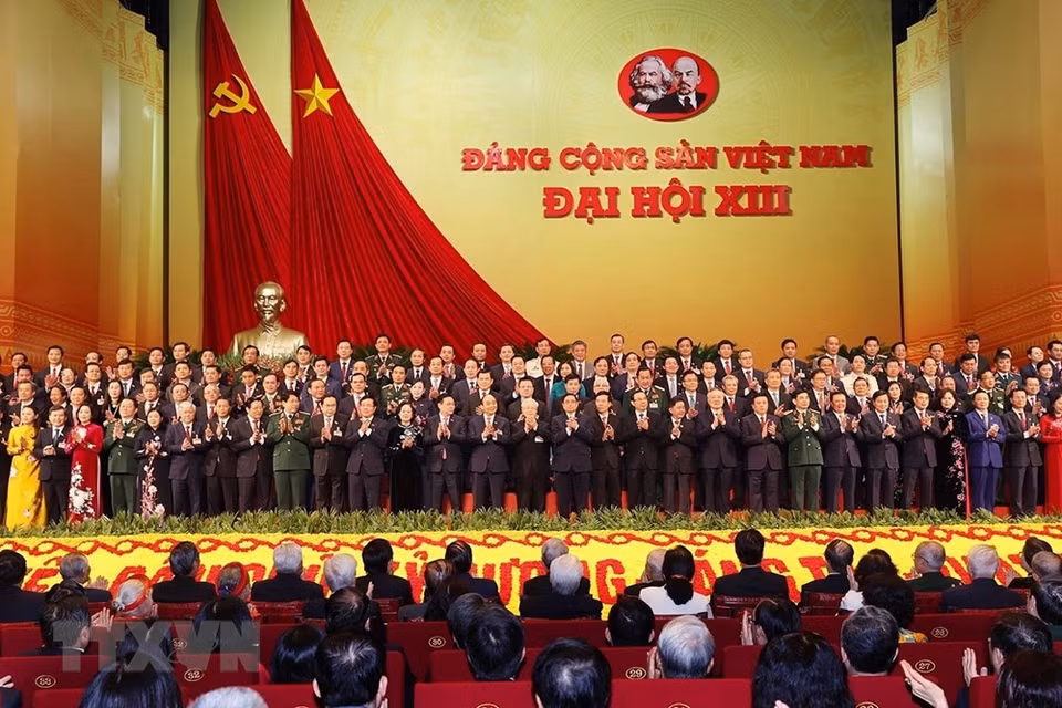  Les membres du Comité central du Parti communiste du Vietnam (13e mandat). Photo : VNA 