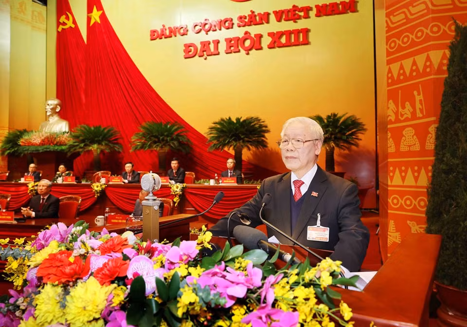 Au nom du Comité central du Parti, Nguyen Phu Trong, secrétaire général du Comité central du PCV (13e mandat), président de la République du Vietnam, s’exprime lors de la cérémonie de clôture. Photo : VNA