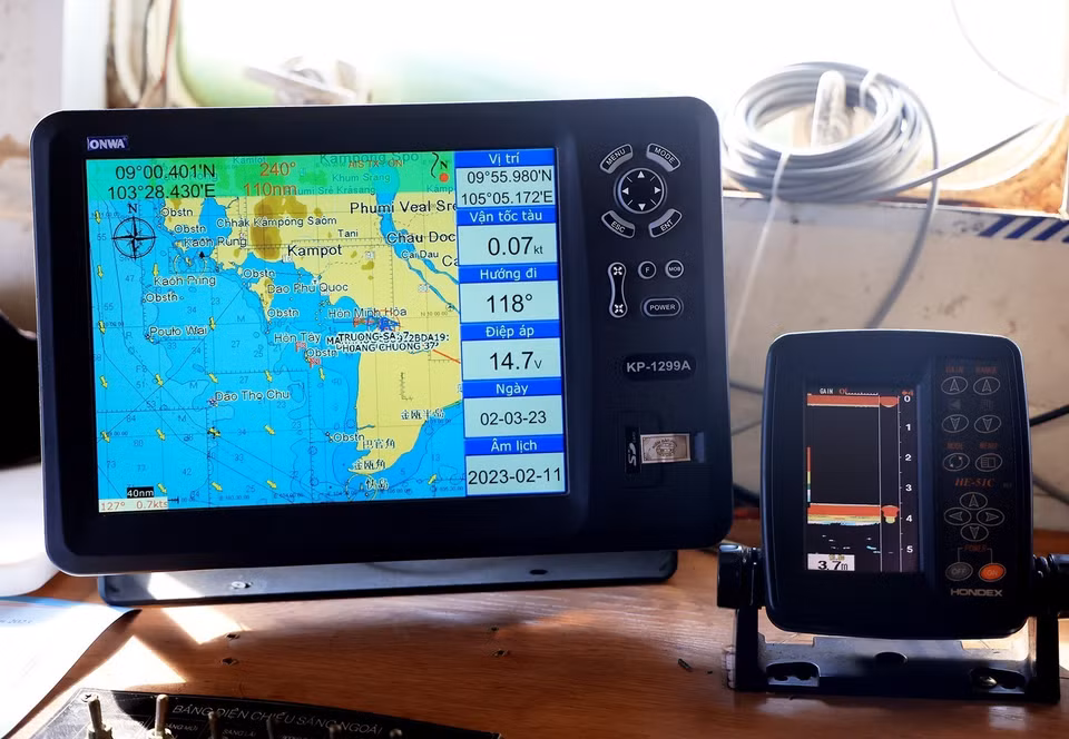 Le système de surveillance des navires ou dispositif de repérage GPS installé sur les navires de pêche. 