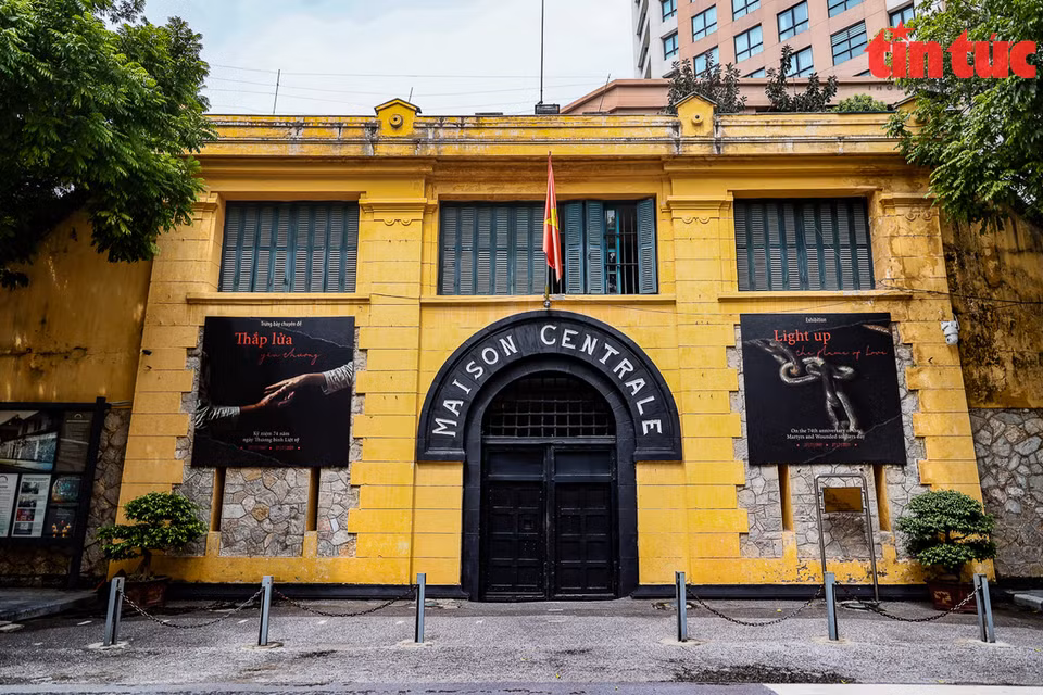 L'ancienne prison de Hoa Lo, au centre-ville de Hanoï, a suspendu ses activités. Photo : VNA