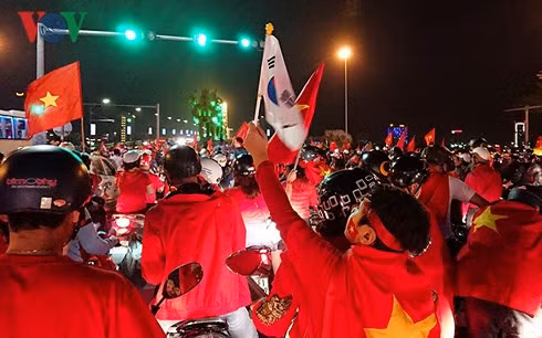 Les joueurs sont devenus champions pour les ​supporters vietnamiens.