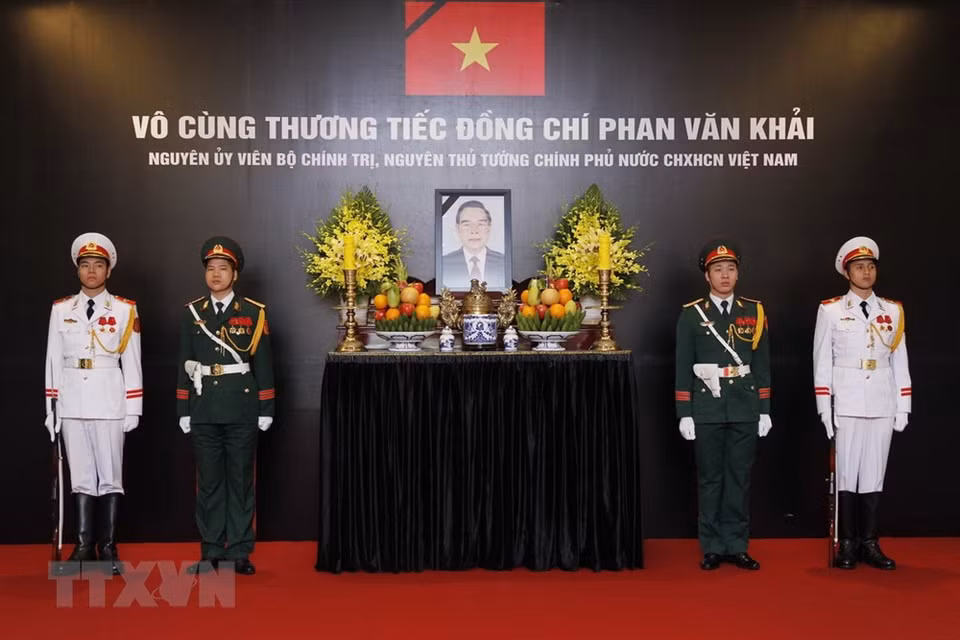 Cérémonie ​d'hommage à l’ex-PM Phan Van Khai au Centre des conférences internationales, à Hanoi.