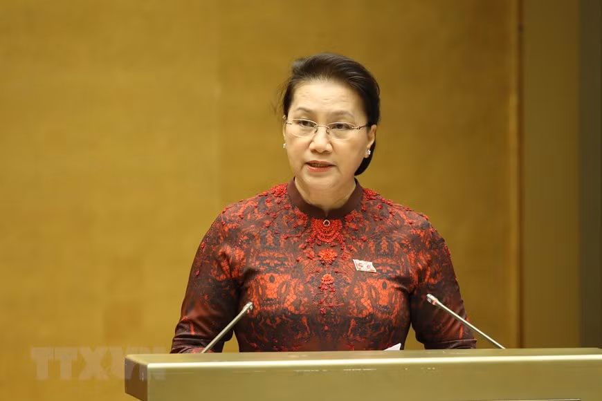 La présidente de l'Assemblée nationale, Nguyen Thi Kim Ngan, prend la parole. 