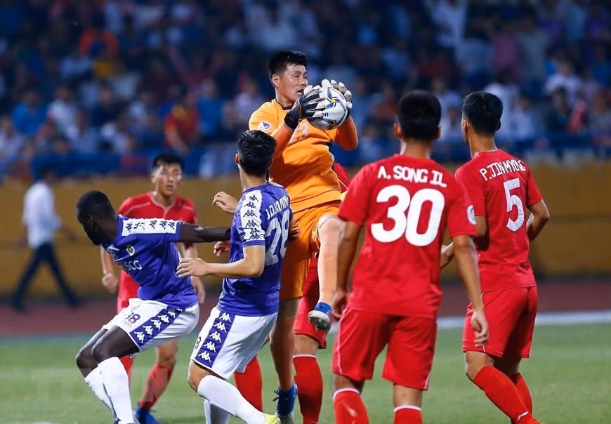 Immédiatement, Hanoi FC a joué de façon plus incisive 