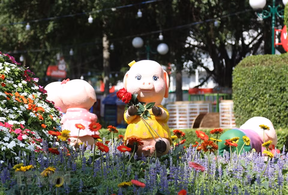 Le Cochon est la mascotte de l'année 2019. 