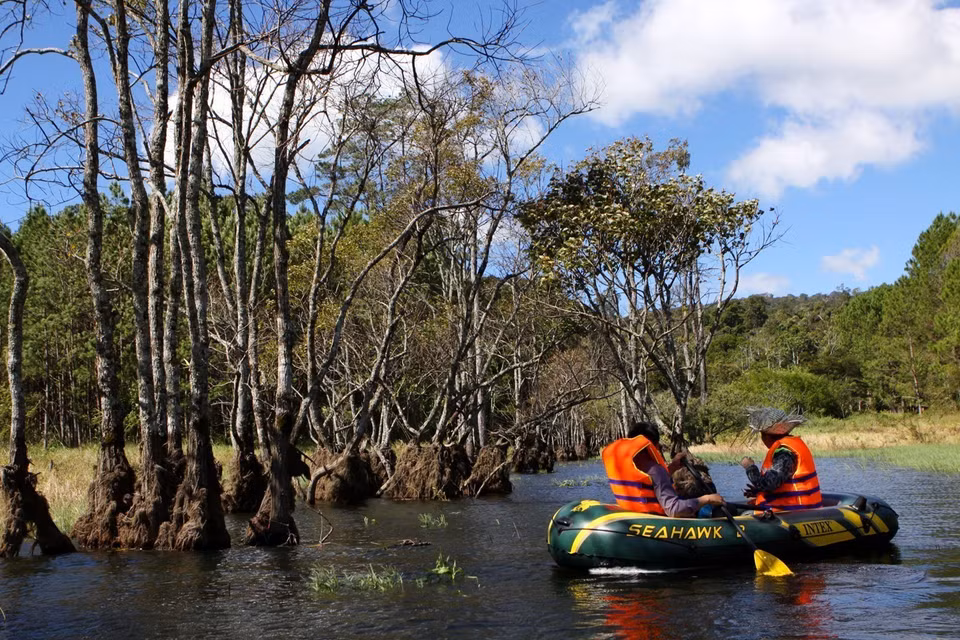  Il s'agit d'une zone d'écotourisme, de villégiature et de divertissement luxueuse, qui attache de l'importance à la préservation des éléments naturels et à la protection des ressources en eau. Photo: VNA 