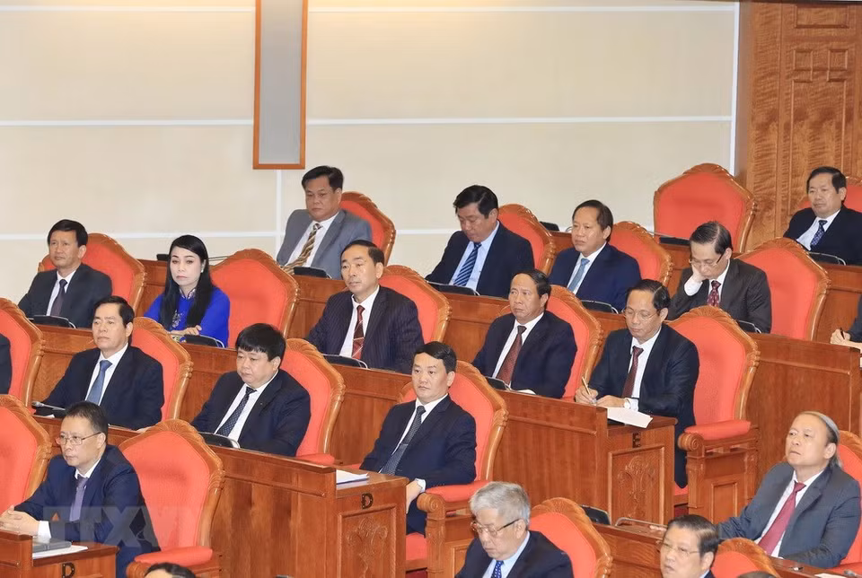 Les délégués participent à à la cérémonie d’ouverture de ce 7e plénum du Comité central du Parti. 