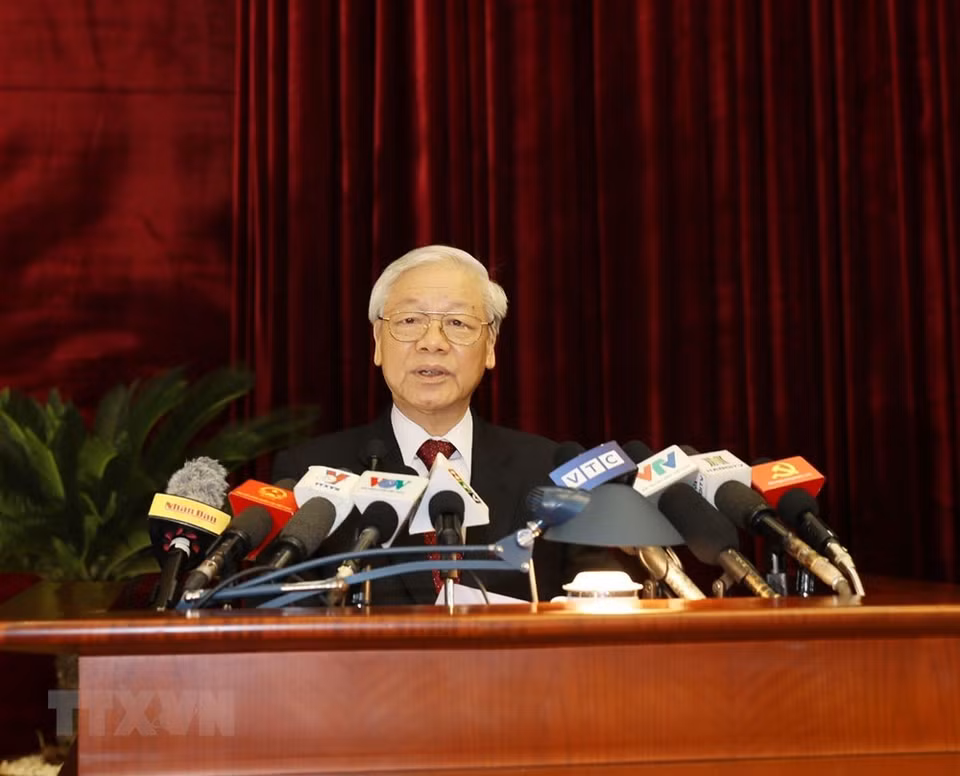  Le secrétaire général du Parti Nguyen Phu Trong prend son discours d’ouverture. 