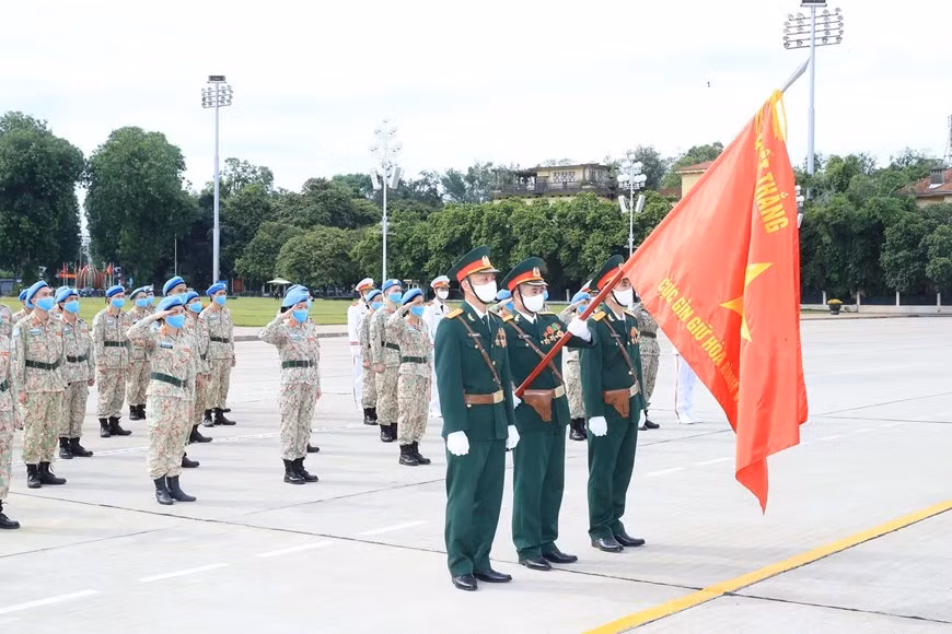 Dans une zone difficile et dangereuse, l'Hôpital de campagne de niveau 2 N°2 du Vietnam est vraiment devenu un support spirituel et une adresse fiable pour les soins de santé du personnel de l'ONU ainsi que des habitants locaux. Photo: VNA
