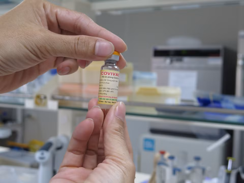 Le COVIVAC, un vaccin contre des variants du coronavirus, est développé par l'Institut des vaccins et produits biologiques médicaux (IVAC), basé dans la province de Khanh Hoa (Centre) et des organisations nationales et internationales.