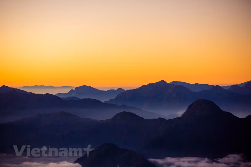 Quand tout le ciel prend une couleur dorée. (Photo: Vietnam +)
