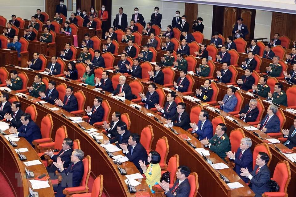 Panorama du premier Plénum du Comité central du Parti du 13e mandat. Photo : VNA
