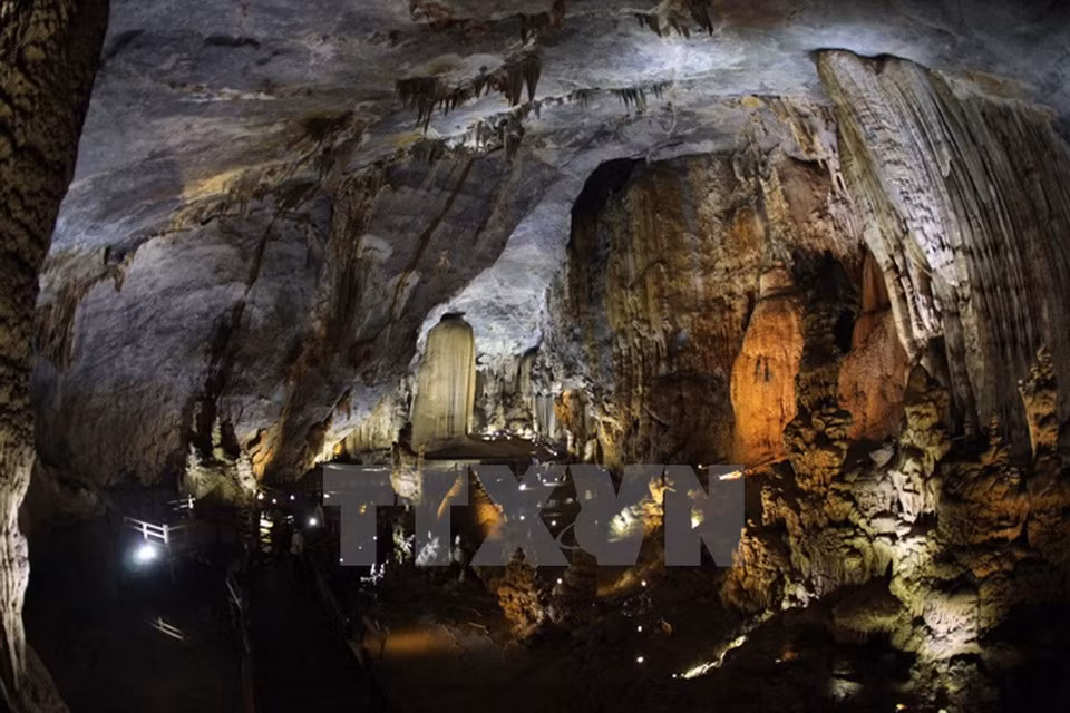 La grotte Thiên Duong (Paradis) dans le parc national de Phong Nha – Ke Bang (province de Quang Binh).